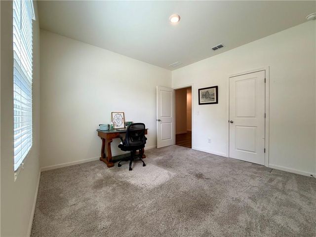 240 Hyde Park, Winder, GA 30680