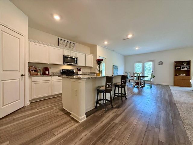 240 Hyde Park, Winder, GA 30680