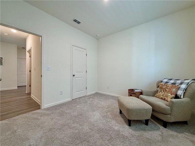 240 Hyde Park, Winder, GA 30680