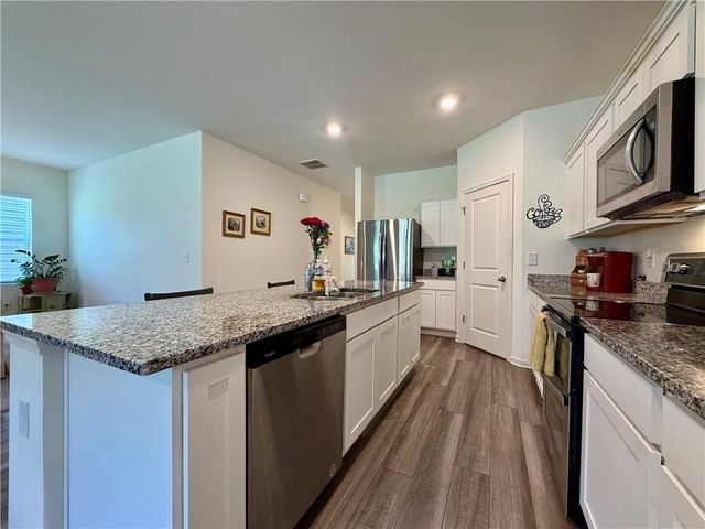 240 Hyde Park, Winder, GA 30680