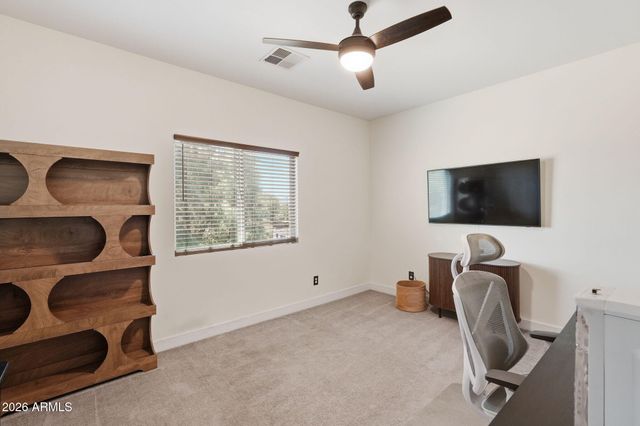1021 E ODEUM Lane, Phoenix, AZ 85040