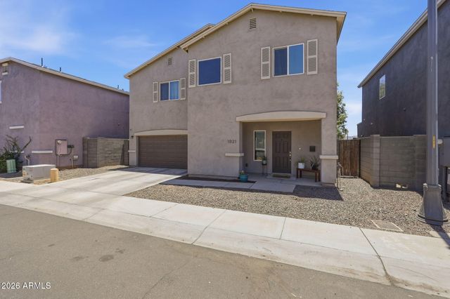 1021 E ODEUM Lane, Phoenix, AZ 85040