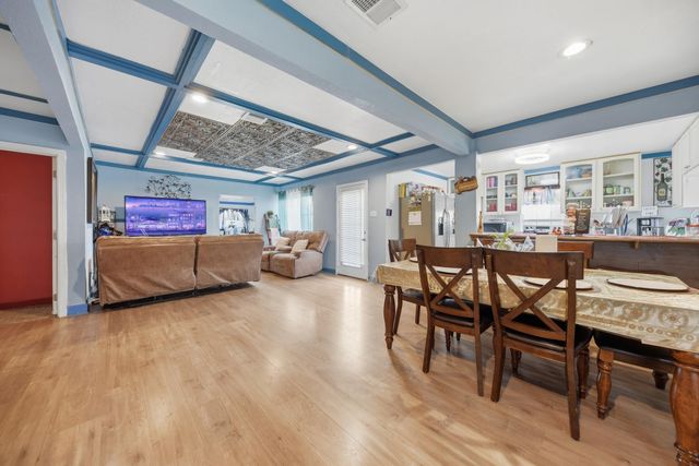 9524 Ferry Road, Bellville, TX 77418