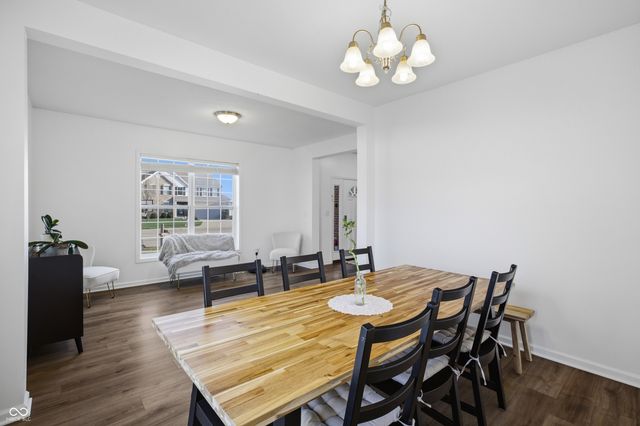 2545 Coneflower Court, Columbus, IN 47201