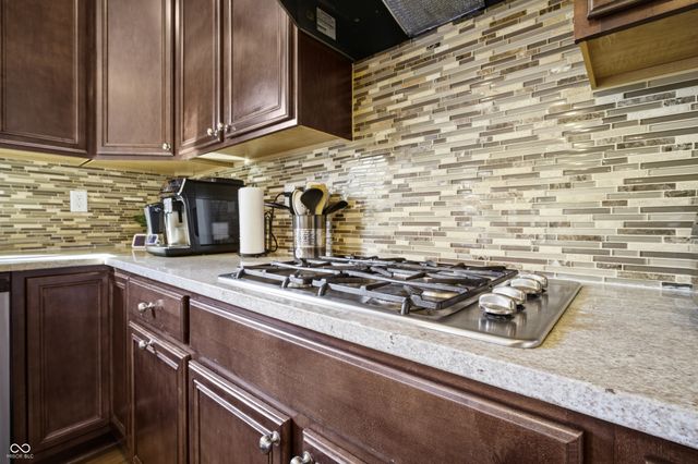 2545 Coneflower Court, Columbus, IN 47201