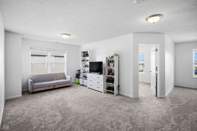 2545 Coneflower Court, Columbus, IN 47201