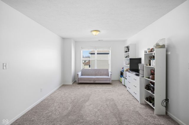 2545 Coneflower Court, Columbus, IN 47201