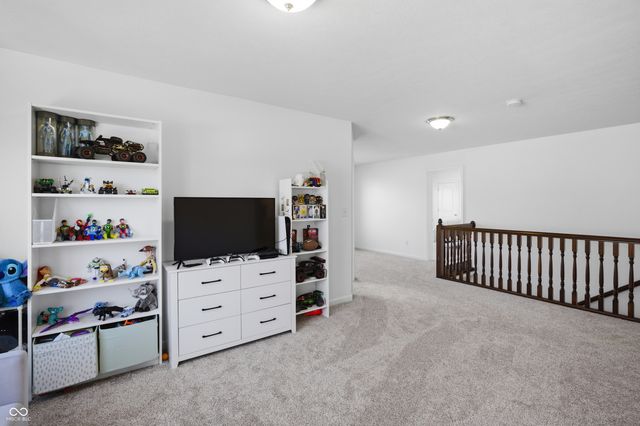 2545 Coneflower Court, Columbus, IN 47201