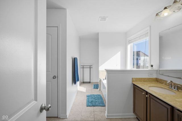 2545 Coneflower Court, Columbus, IN 47201