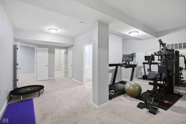 2545 Coneflower Court, Columbus, IN 47201