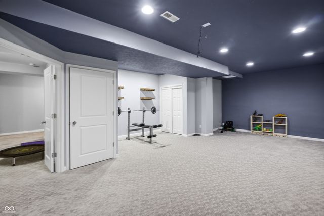 2545 Coneflower Court, Columbus, IN 47201