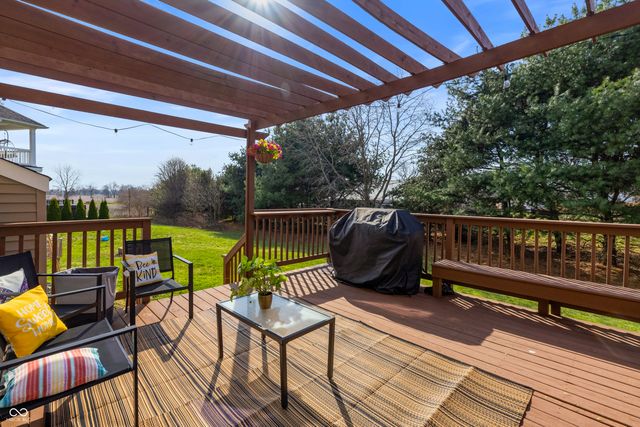 2545 Coneflower Court, Columbus, IN 47201