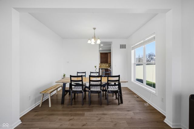 2545 Coneflower Court, Columbus, IN 47201