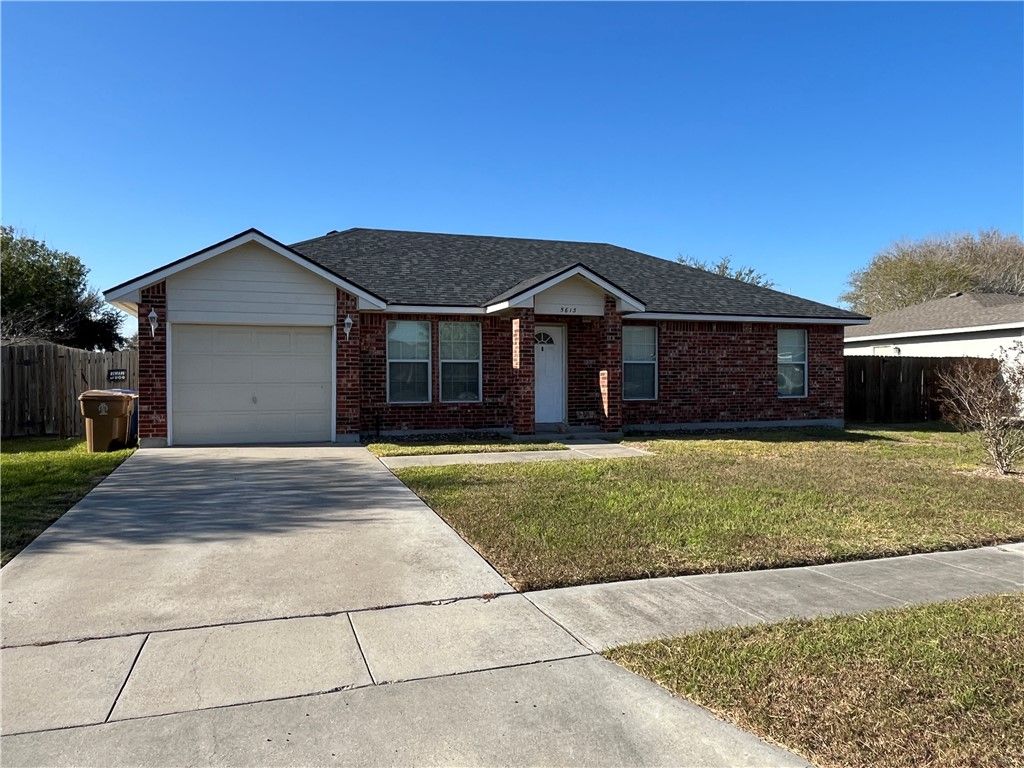 5613 Arboleda, Corpus Christi, TX 78417