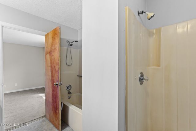 100 Kanton Drive, Jacksonville, NC 28540