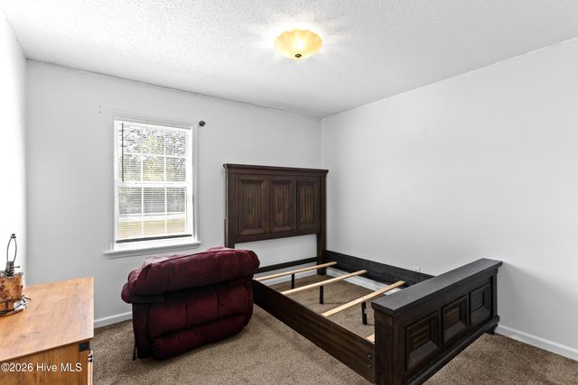 100 Kanton Drive, Jacksonville, NC 28540