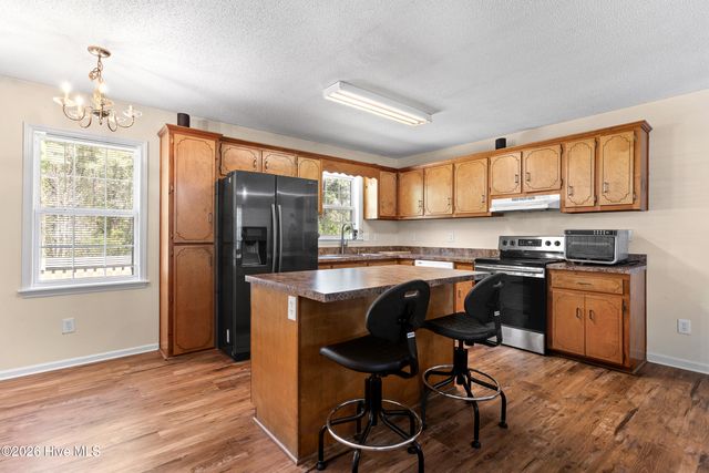 100 Kanton Drive, Jacksonville, NC 28540