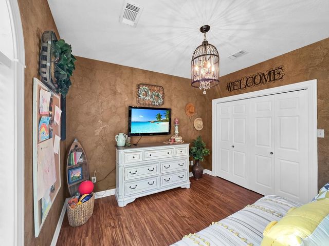 331 & 441 Shoreline Drive, Brookeland, TX 75931