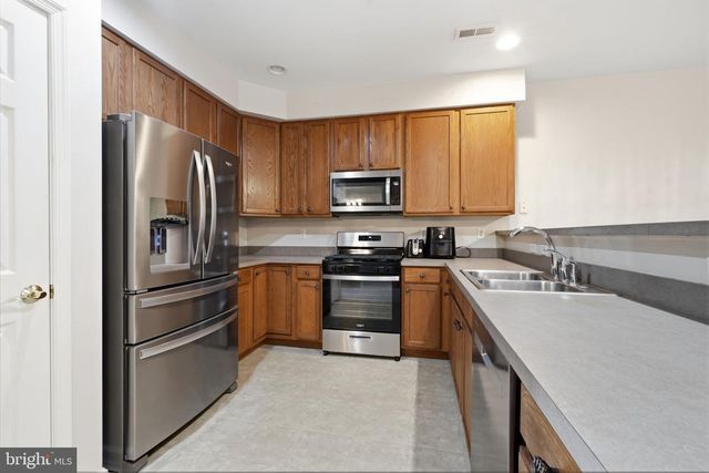 1606 NATHAN DR, Cinnaminson, NJ 08077