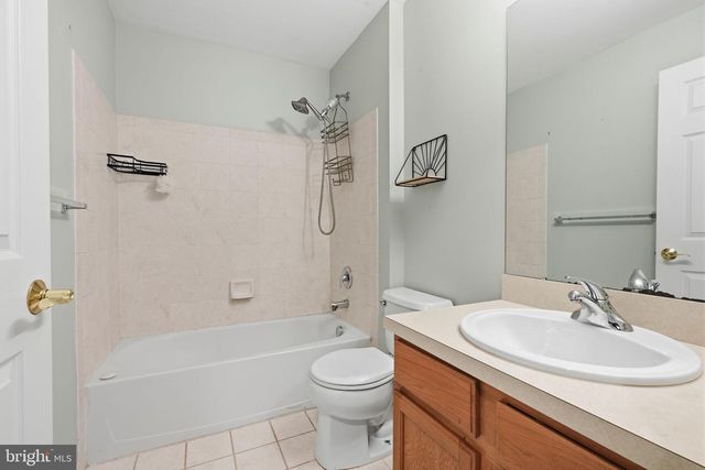 1606 NATHAN DR, Cinnaminson, NJ 08077