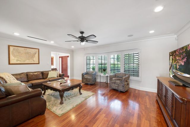 4555 W Tradewinds Avenue, Lauderdale-By-The-Sea, Lauderdale By The Sea, FL 33308
