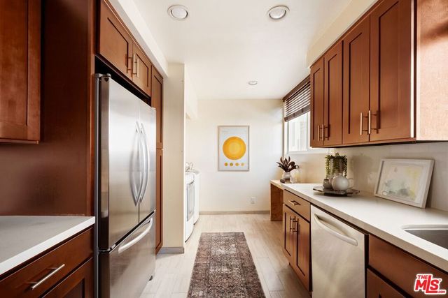 3675 Keystone Avenue 1, Los Angeles, CA 90034