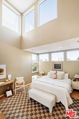 3675 Keystone Avenue 1, Los Angeles, CA 90034