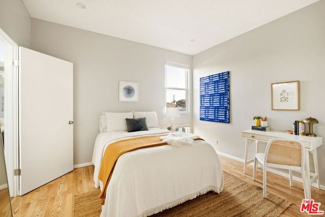 3675 Keystone Avenue 1, Los Angeles, CA 90034