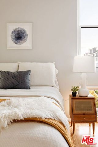 3675 Keystone Avenue 1, Los Angeles, CA 90034