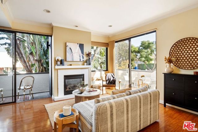 3675 Keystone Avenue 1, Los Angeles, CA 90034