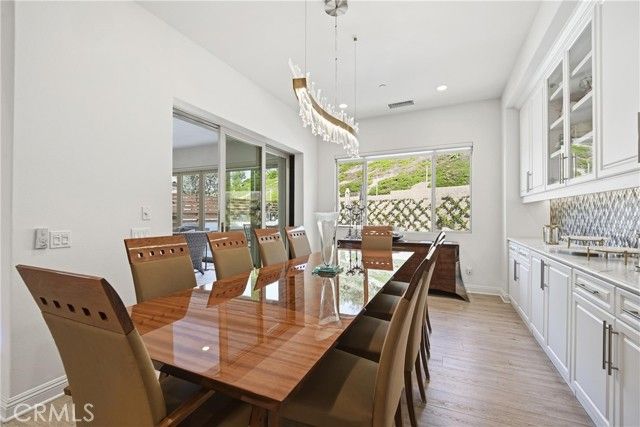 1161 Summit Oak, Lake Forest (el Toro), CA 92679