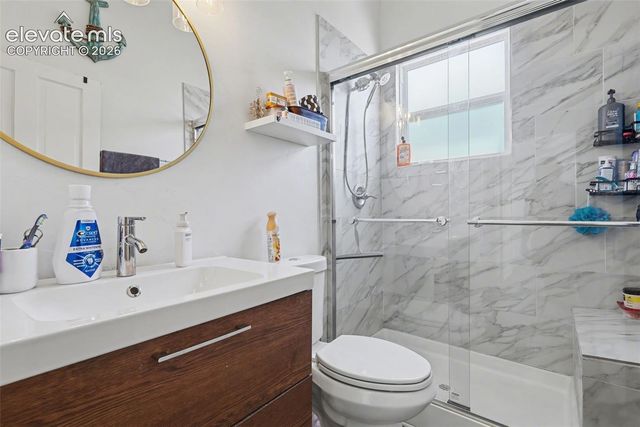 2429 W Platte Avenue B, Colorado Springs, CO 80904