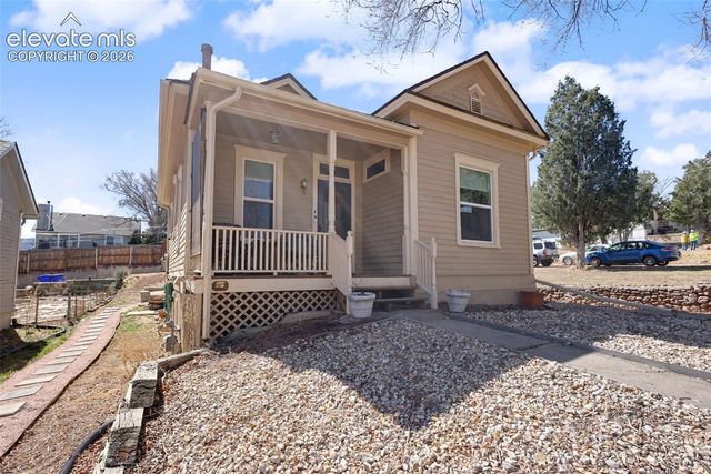 2429 W Platte Avenue B, Colorado Springs, CO 80904