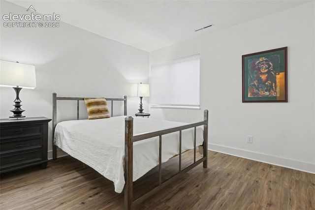 2429 W Platte Avenue B, Colorado Springs, CO 80904