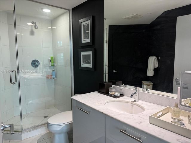 55 SE 6th St 3302, Miami, FL 33131