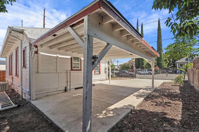 446 E Anderson St, Stockton, CA 95206
