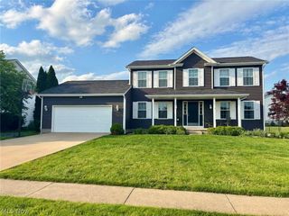 11270 Grand Valley Drive NW, Uniontown, OH 44685