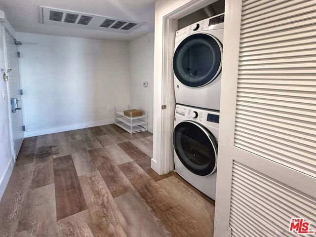 723 S St Andrews Place 501, Los Angeles, CA 90005