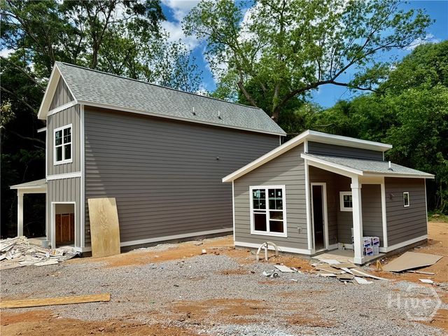 1447 E Broad, Athens, GA 30601
