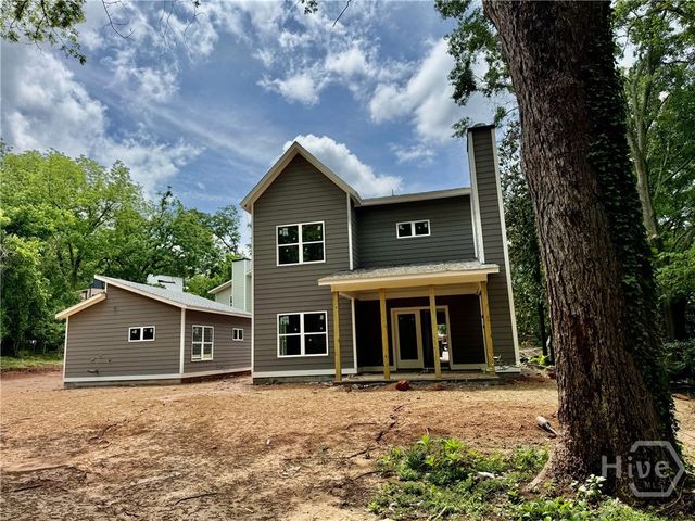 1447 E Broad, Athens, GA 30601