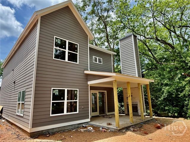 1447 E Broad, Athens, GA 30601
