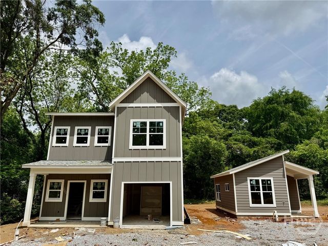 1447 E Broad, Athens, GA 30601