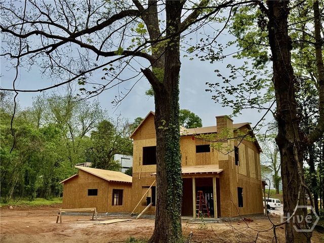 1447 E Broad, Athens, GA 30601