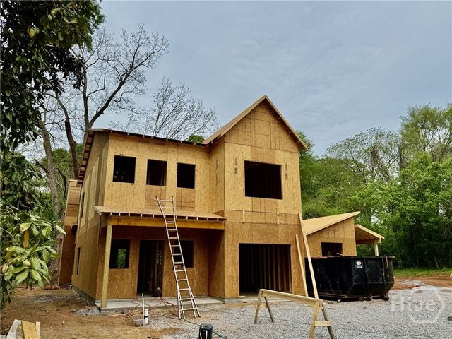 1447 E Broad, Athens, GA 30601