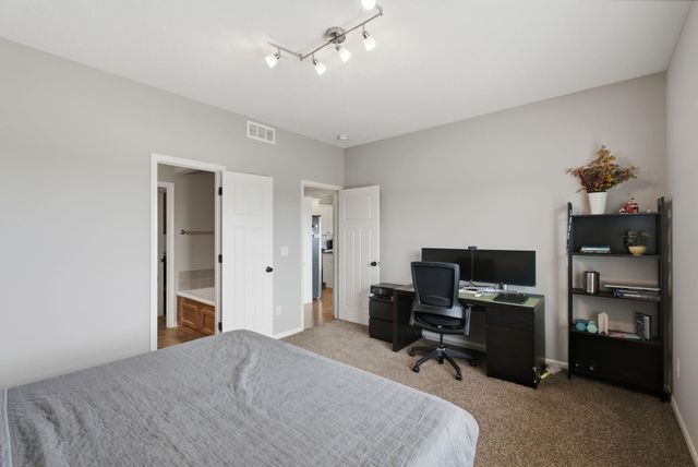 2423 N Fieldstone, Andover, KS 67002