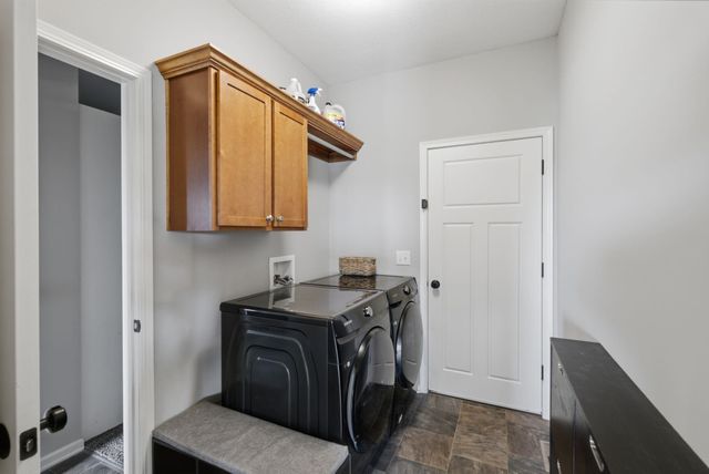 2423 N Fieldstone, Andover, KS 67002