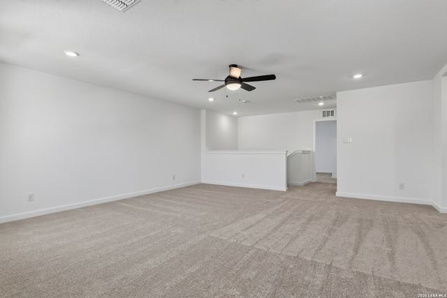 302 Brood Dr, Adkins, TX 78101