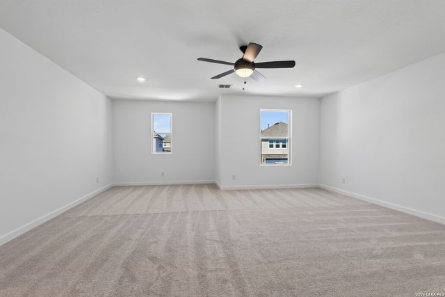 302 Brood Dr, Adkins, TX 78101