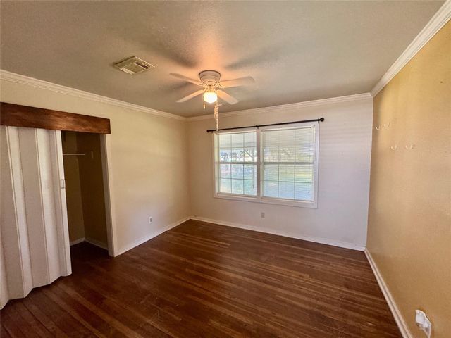 35 Private Road 815, Markham, TX 77414