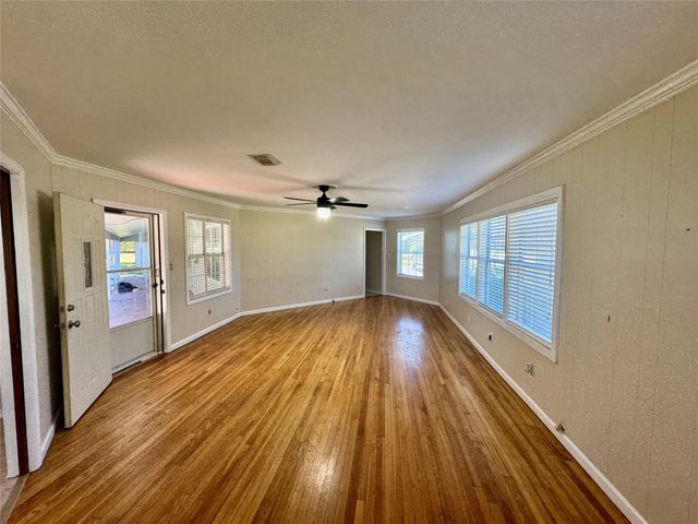 35 Private Road 815, Markham, TX 77414